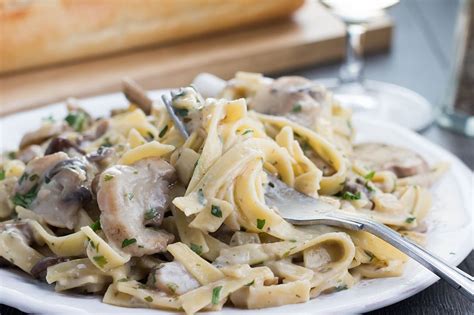 Creamy Tagliatelle & Mushrooms - What are you waiting for?