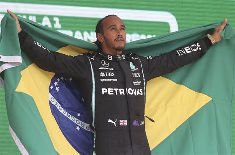 Lewis Hamilton 'speechless' after made honorary Brazil citizen | Daily Sabah