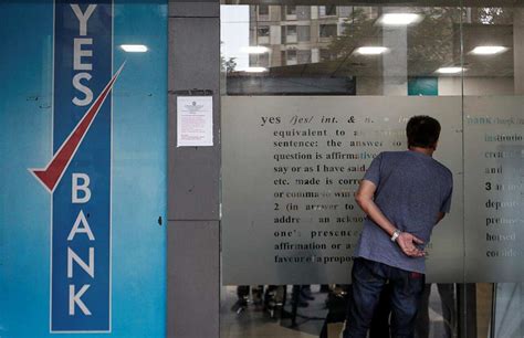 Yes Bank branches look deserted after moratorium lifts | Zee Business