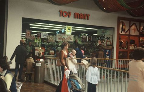 Gallery: American Shopping Malls in the 1990s | Complex