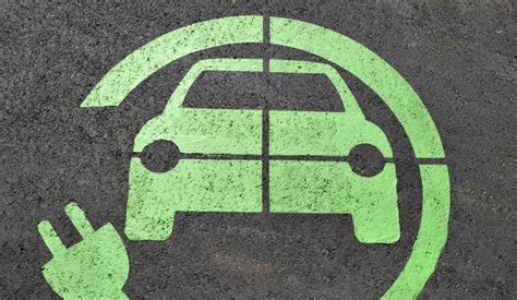 Congress aims to revamp consumer incentives for plug-in electric ...