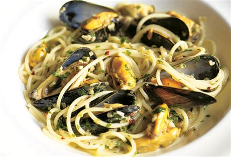 Spaghetti with mussels, chilli and garlic | The Independent | The ...