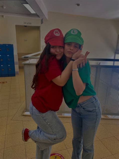 Mario & luigi 💚 ️ | Two person halloween costumes, Mario and luigi ...