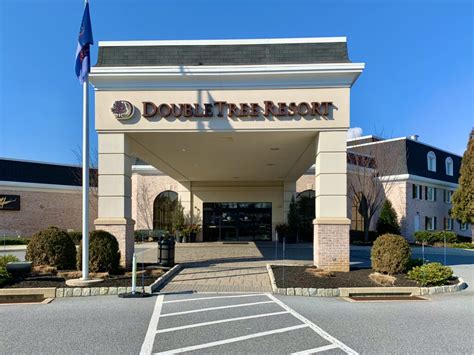 DoubleTree Resort - Lancaster, PA - Been There Done That with Kids