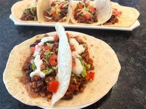 Easy Black Bean and Beef Tacos (5-Ingredient Recipe)