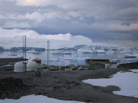 VP8DPJ - Rothera Research Station - Adelaide Island - Antarctica - News ...