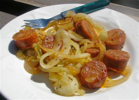 Pan-Fried Linguica and Onions Recipe - Food.com