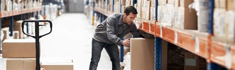 Distribution Ergonomic Solutions keep Warehouse Employees Heathy and Safe on the Job