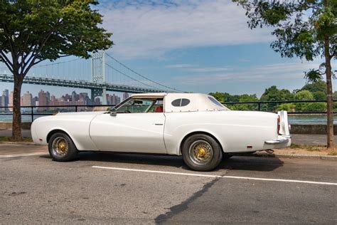 1976 Chevy Monte Carlo Custom Cloud | Barn Finds