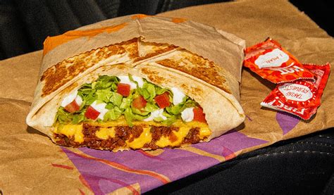 Taco Bell Is Adding Vegan Nacho Fries to All 7,836 Locations Nationwide ...