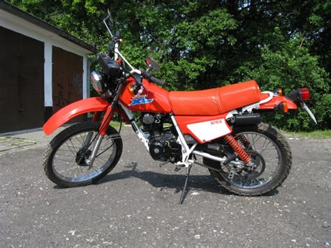 Honda Xl 125 S - reviews, prices, ratings with various photos