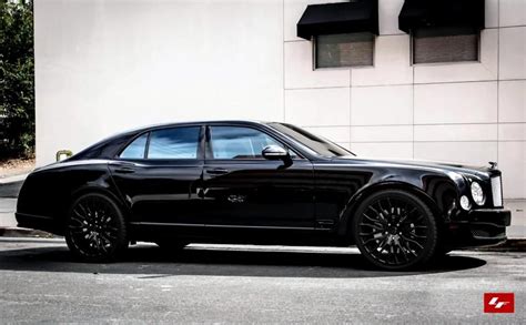 Bentley Mulsanne with blacked out grille and black LZ-104 wheels Black ...