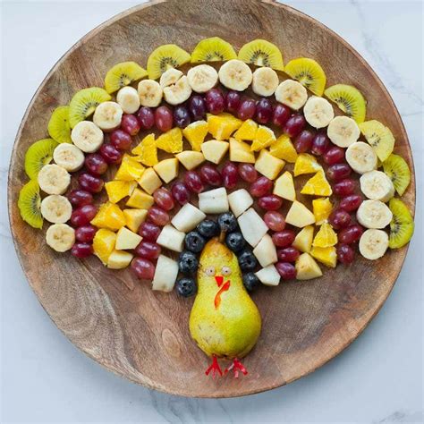 Turkey fruit platter - Thanksgiving appetizer for kids - Everyday Delicious