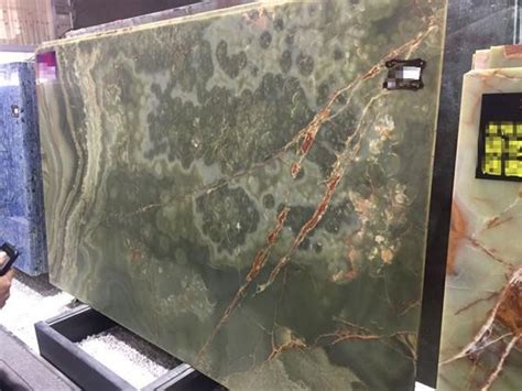 Customized Green Onyx Slabs Manufacturers, Suppliers, Factory - Wholesale Price - Stone Forest