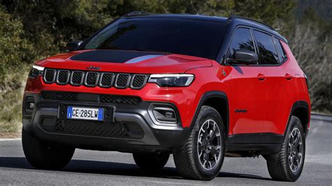 Jeep Compass 2023: caratteristiche, design, motori, interni, prezzo