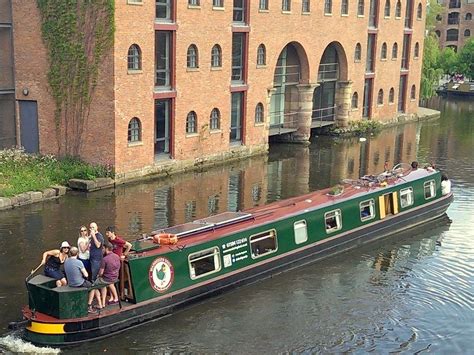 Canal Boat Adventure in Manchester - Tripoto