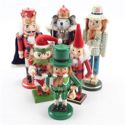 Polychrome Wood Mouse King and Other Nutcrackers | EBTH