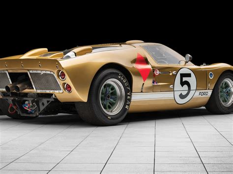 1966 Ford GT40 Mk II Ford Gt40, Ford Classic Cars, Classic Sports Cars ...