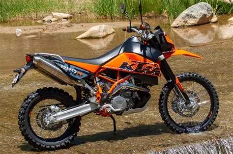 2008 KTM 950 Super Enduro R Review [Retro Test]