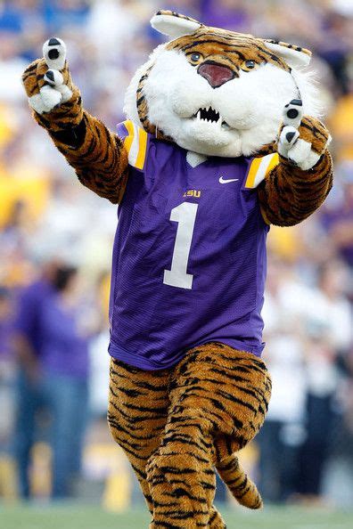 Mike The Tiger mascot | Mascot, Lsu tigers football, Geaux tigers