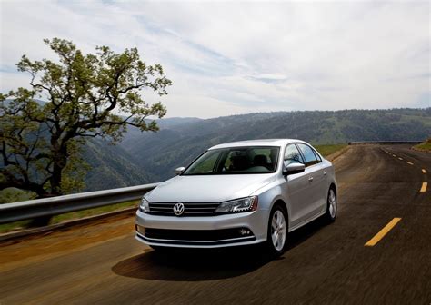 Don’t Want a Hybrid? A Volkswagen Jetta TDI Can Save You Lots of Money