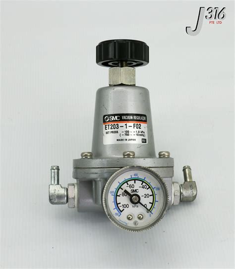 20238 SMC VACUUM REGULATOR W/ GAUGE ET203-1-F02 - J316Gallery