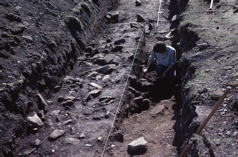 Excavation, Camelon Roman fort - Falkirk Council