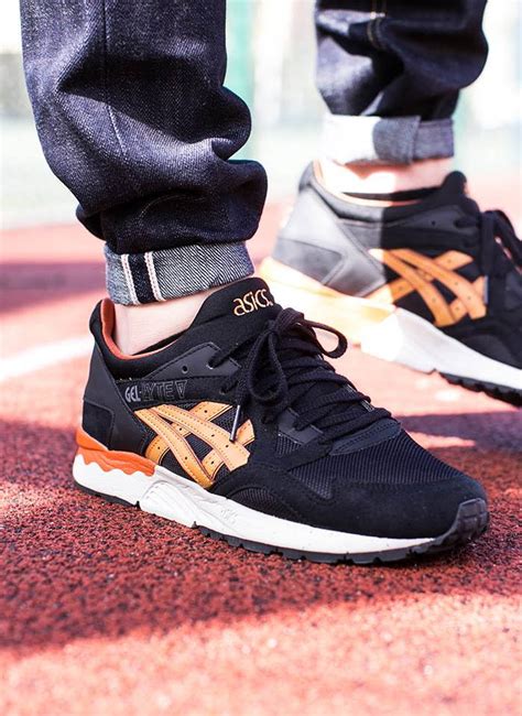 ASICS Gel Lyte V Black & Tan | SOLETOPIA