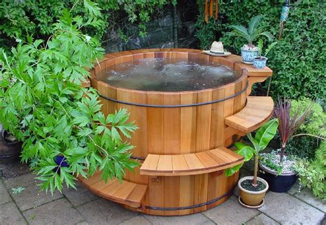 Import Hot Tubs from China, Professional Supplier of Hot Tubs in China