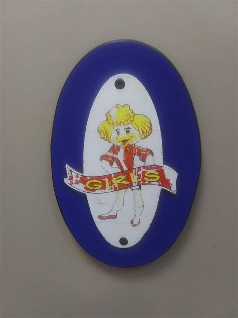 Girls Restroom Sign | Chuck E. Cheese's in North Dartmouth, … | Zachary Freet | Flickr