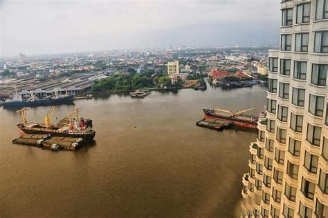 NICE PLACE TO STAY IN BANGKOK, THAILAND IS MONTIEN RIVERSIDE HOTEL: - A Soul Window