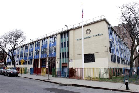 Bronx assistant principal accused of smacking teacher