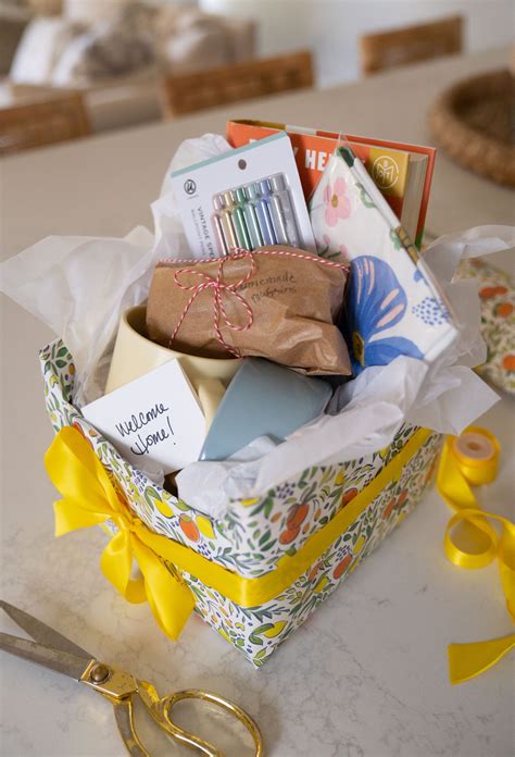 How To Make A DIY Gift Basket - Ashley Brooke | Lifestyle Blog