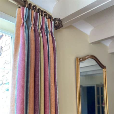 Vanessa Arbuthnott on Instagram: “Joyous, uplifting curtains to kick start your week. Thank you ...