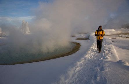 Winter | Yellowstone National Park Lodges