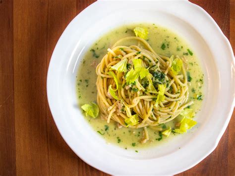 Spaghetti With Canned-Clam Sauce Recipe