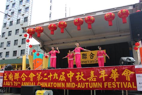 Mid Autumn Festival 2024 Chinatown - Rhea Velvet