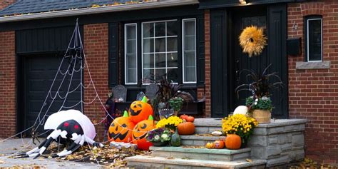 7 Top Safety Tips for Homeowners on Halloween - Homestead Security Systems