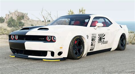 Dodge Challenger SRT 392 0.29 BeamNG Car Mod - ModsHost