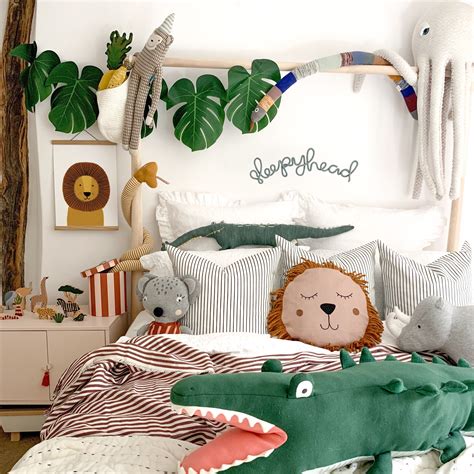 Lion Kids Art | Scandi Kids | Jungle Theme | Jungle bedroom theme, Kids ...