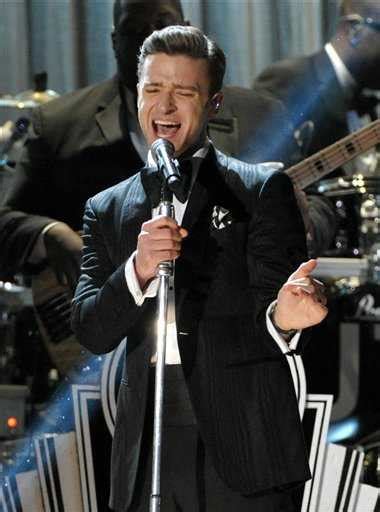 Justin Timberlake sings in Grammy Awards 2013. 02-10-13 [HD] - MASSTOWN ...