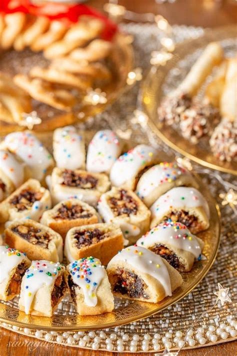 12 Best Italian Christmas Cookie Recipes - Easy Italian Holiday Cookies