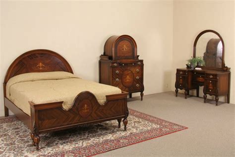 1920s bedroom - Google Search | White painted bedroom furniture, Bedroom sets queen, Toddler ...