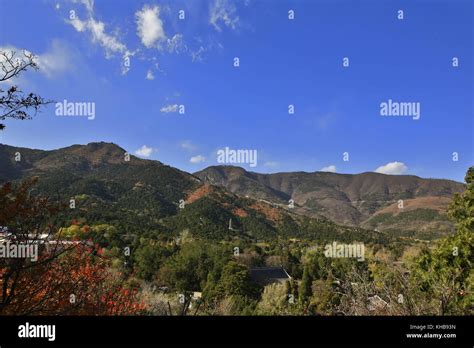 Fragrant hills park beijing autumn hi-res stock photography and images ...