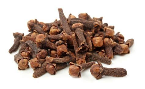 Cloves - Pure, Raw, Extremely Strong in Aroma