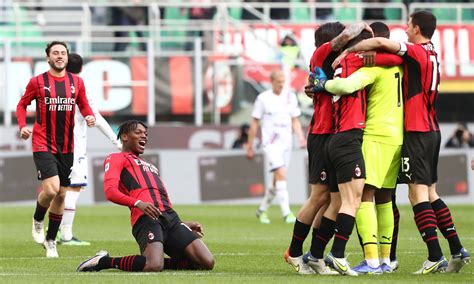 Mike Maignan Assist For Rafael Leao Goal Gives Milan 1-0 Win Over Sampdoria