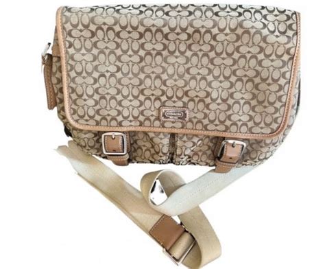 Authentic coach logo bag, Women's Fashion, Bags & Wallets, Shoulder ...