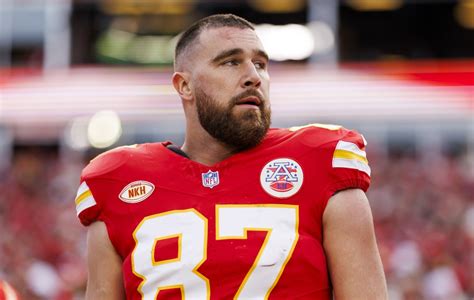 Travis Kelce Applauded for Helping Kansas City Resident in Need - Parade