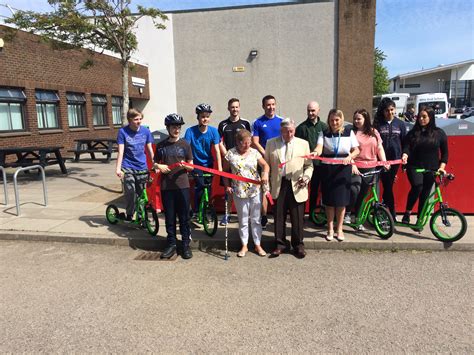 Pupils get on their bikes at Bridge of Don Academy – BRIDGE OF DON ACADEMY