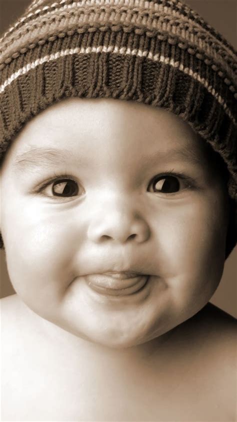 Baby Face Smile Tongue Hat iPhone 8 Wallpapers Free Download